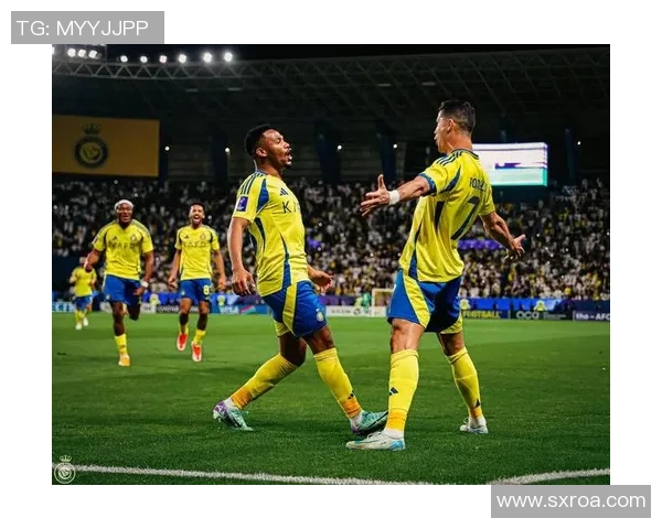 美国足球明星遭枪击事件引发社会关注与安全讨论